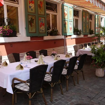 Engel Hotel 2*