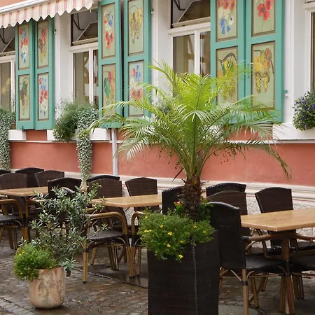 Hotel Engel 2*